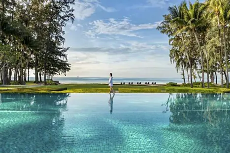 THAI Dusit Thani Krati 11