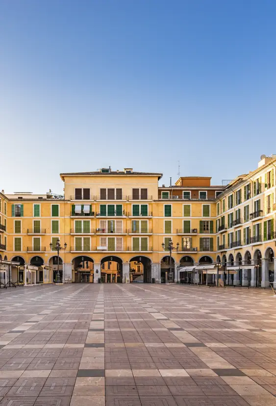 PMI Palma Plaza De Mayor Gettyimages 951106798