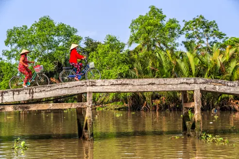 Roundtrip-Vietnam-South-Vietnam-Phu-Quoc-Day3-4-5-Can-Tho-Riding a bicycle-Mekong River Delta-GettyImages-1077165462-1.jpg