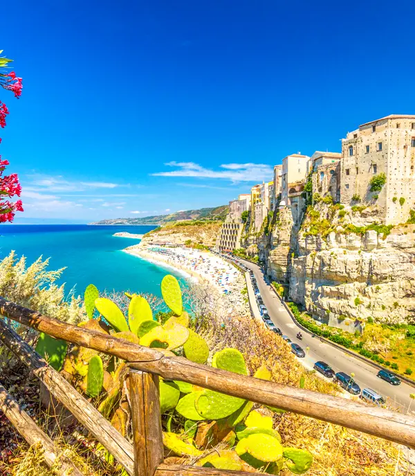 SUF Tropea Shutterstock 651147121 (1)