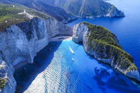 ZTH Navagio Beach 1