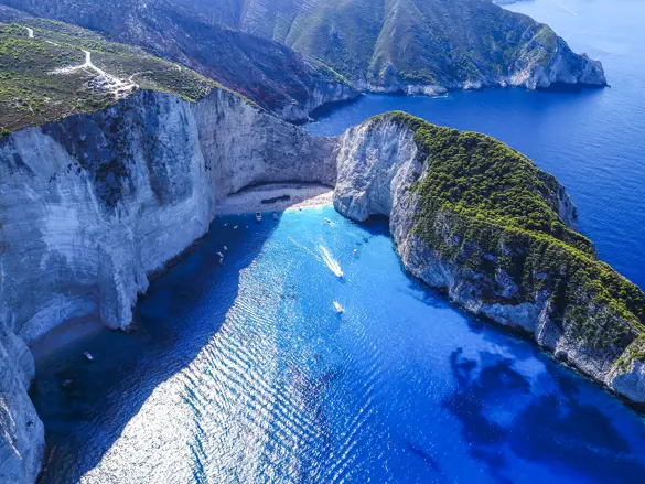 ZTH Navagio Beach 1