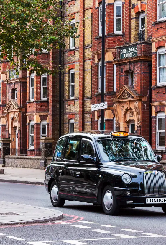 London_AdobeStock_131557919.jpeg