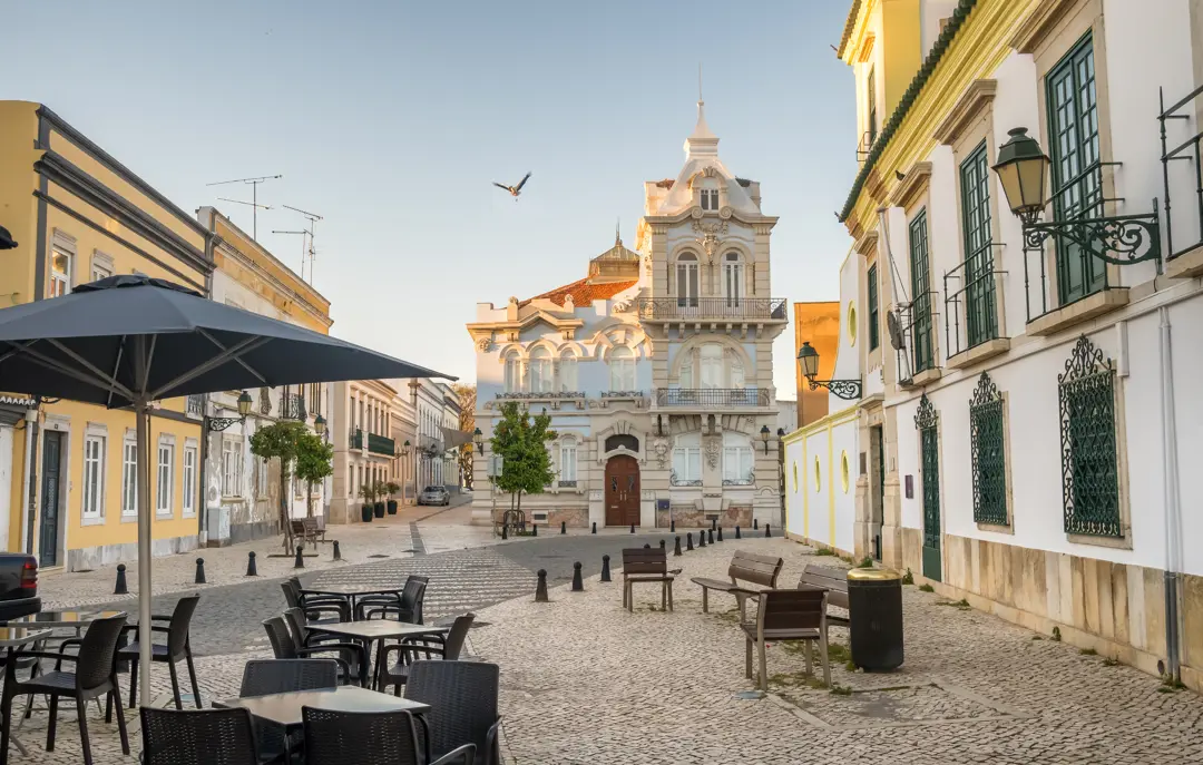Faro Adobestock 551810030