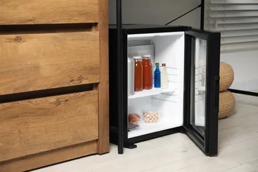 Minibar Adobestock 948556056