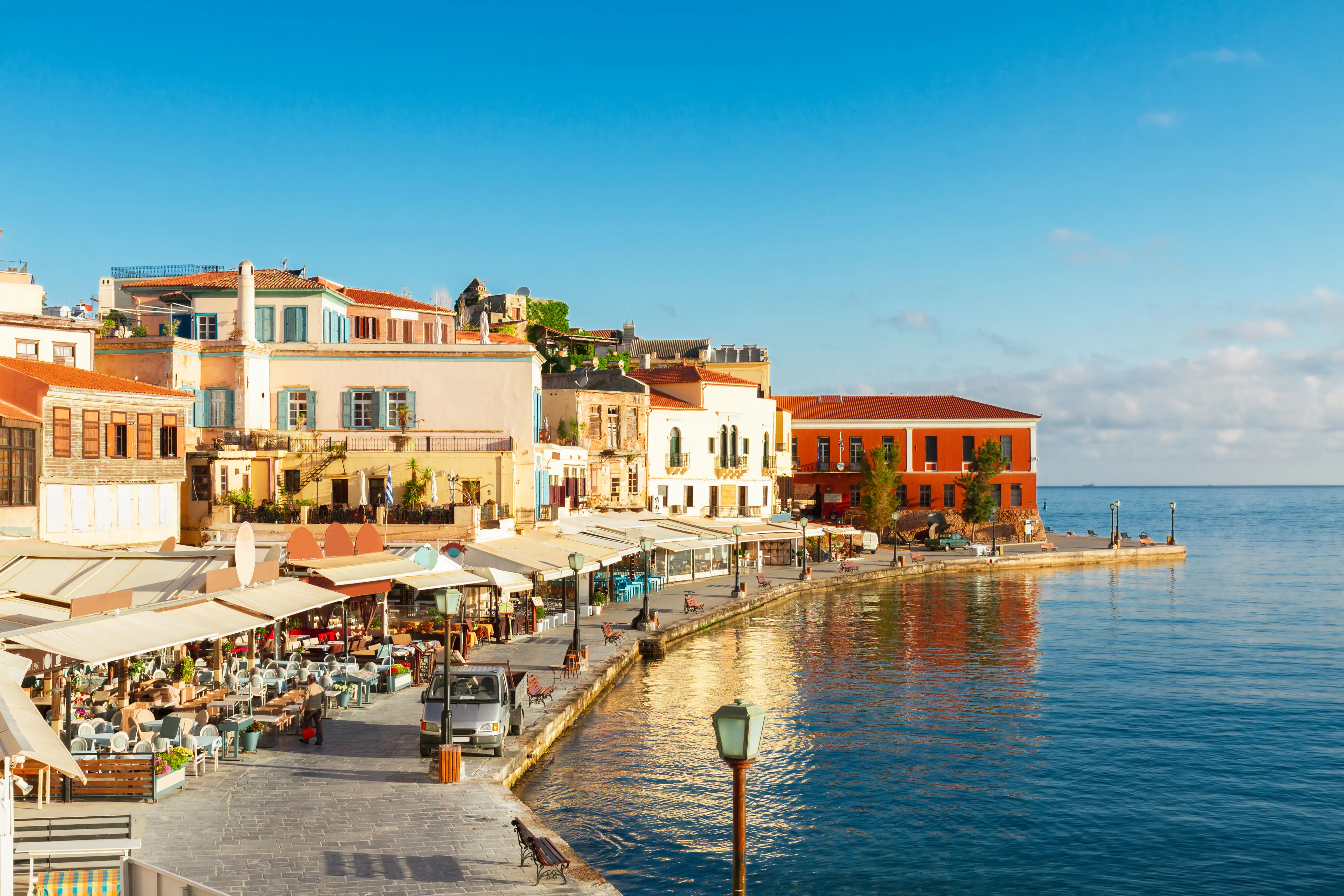 CHQ Chania 364547306