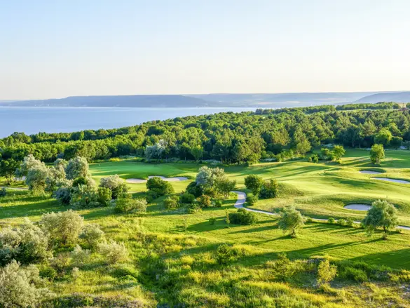 VAR_LighthouseGolf-Spa-lighthouse 13 hotel.jpg