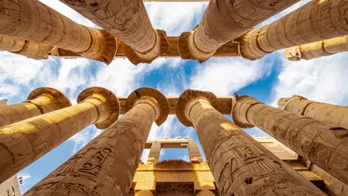 HRG Karnak Temple Adobestock 243680489