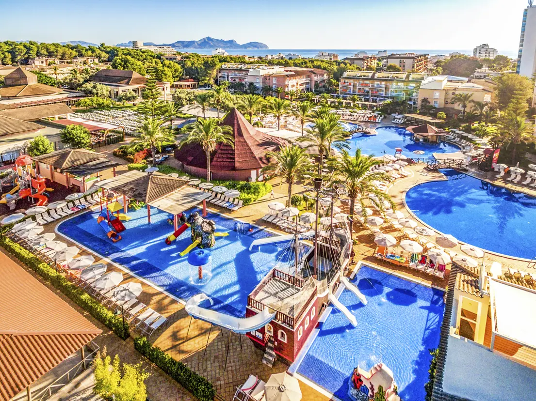 Spain Mallorca Can Picafort Zafiro Can Picafort Aparthotel Area Copy