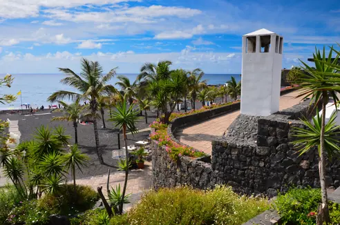 TFS Volcanic Beach In Puerto De La Cruz 109580219