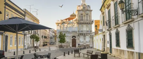 Faro_AdobeStock_551810030.jpg