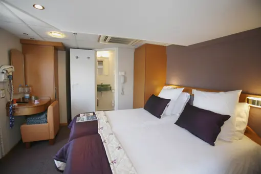 cabine-deux-lits-separes-terrasse-pont-superieur-MS-Infante-don-Henrique-Douro_Croisieurope-223266©Bruno Ribeiro.JPG
