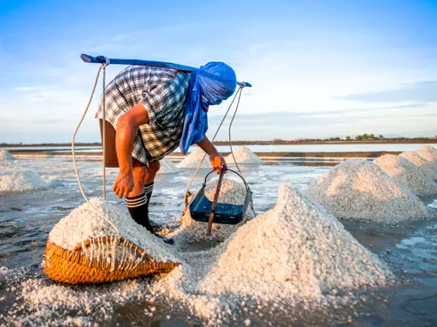 SPC Fuencaliente Worker Salt Factory 143621497