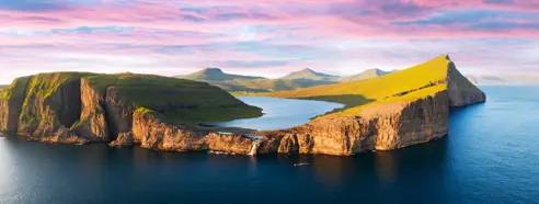 Sorvagsvatn Lake On Cliffs Of Vagar Island Adobestock 424057159