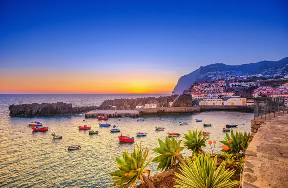 FNC Gettyimages 468376330 Sunset Camara De Lobos
