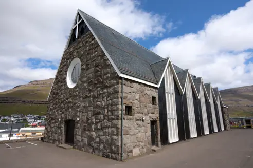 Klaksvik Christianskirkjan Adobestock 60268789