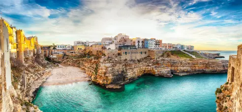 Polignano-A-Mare_AdobeStock_269105338.jpeg