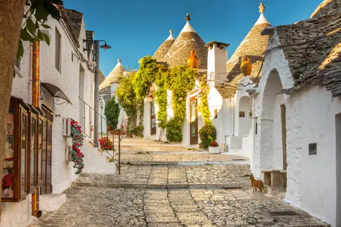 TrulliHus_Alberobello_AdobeStock_177761773.jpeg