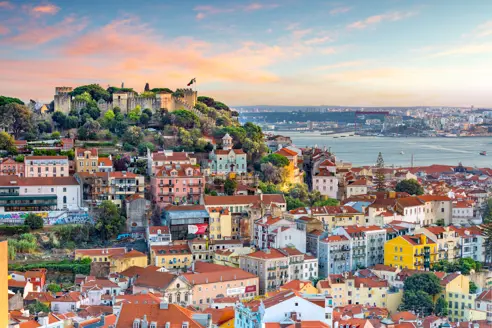 Lissabon_AdobeStock_270220612.jpeg