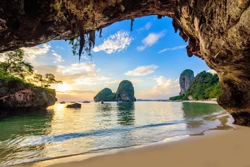 Phra Nang Cave AdobeStock_421068669.jpeg