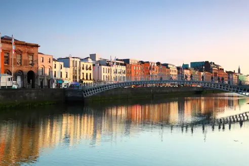 Dublin pedestrian bridge AdobeStock_30385485.jpeg