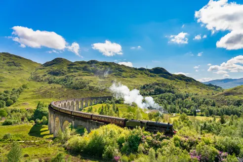 Glenfinnan Viadukt Adobestock 517289946