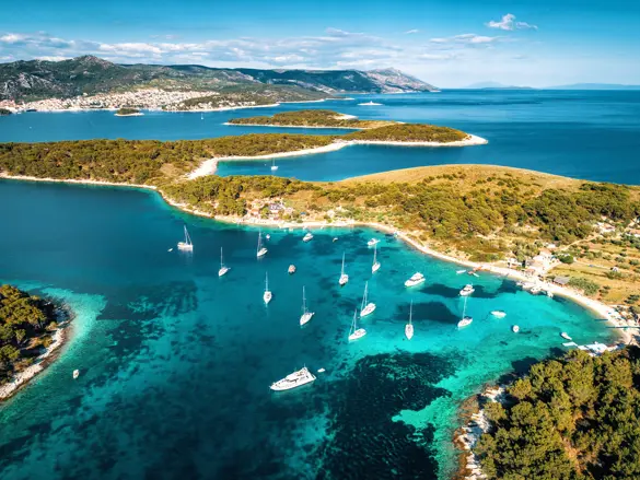 Hvar Adobestock 362358088