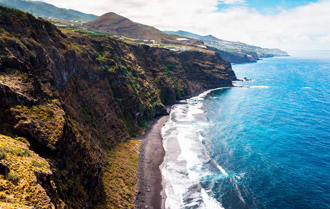 Destination Spain La Palma Gallery SPC Cliffs 685951180