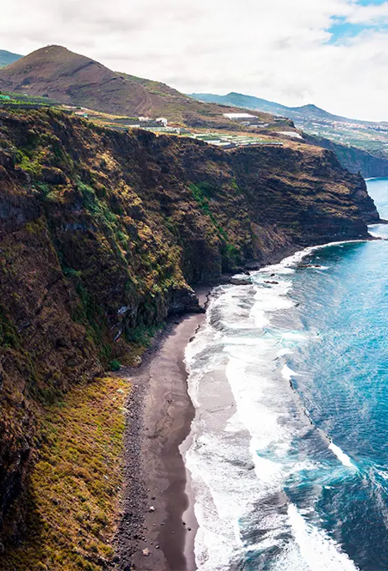 Destination Spain La Palma Gallery SPC Cliffs 685951180