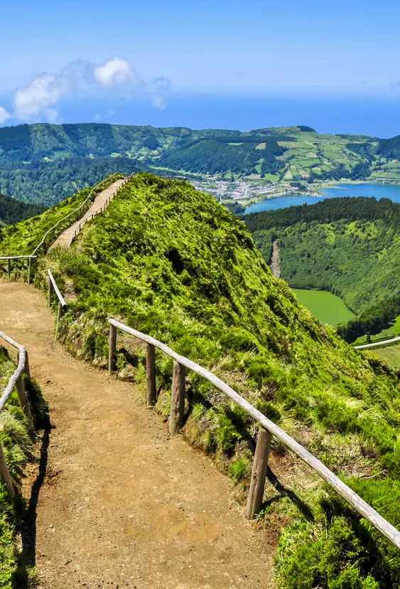 Portugal Azores Destination Sete Cidades Gettyimages 480201915 1