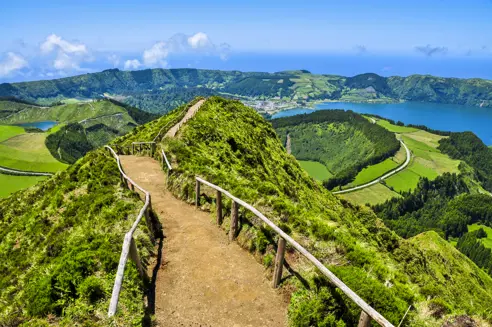 Portugal Azores Destination Sete Cidades Gettyimages 480201915 1