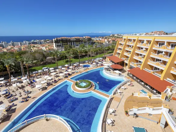 TFS Chatur Playa Real Resort Pool 1