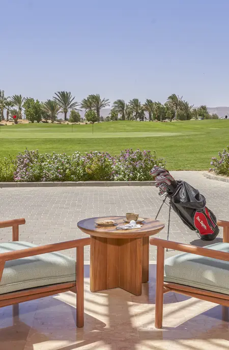 Steigenberger Golf Resort El Gouna Red Sea Green Bar (3)