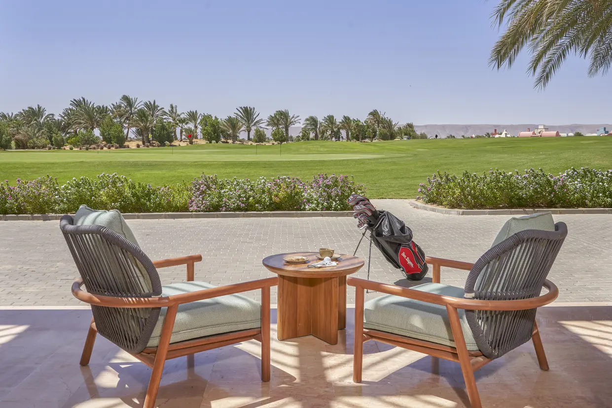 Steigenberger Golf Resort El Gouna Red Sea Green Bar (3)