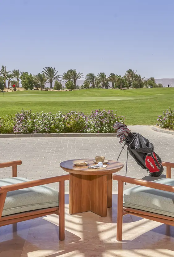 Steigenberger Golf Resort El Gouna Red Sea Green Bar (3)