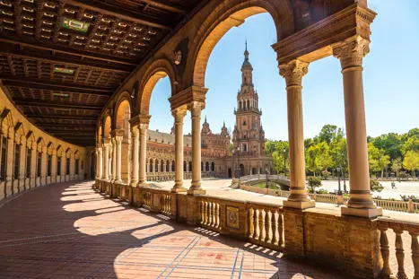 Sevilla Plazadeespana Adobestock 134287034