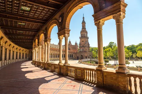 Sevilla Plazadeespana Adobestock 134287034