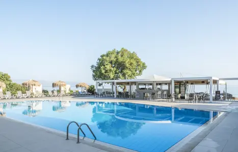 CHQ Alexia Beach Hotel 14