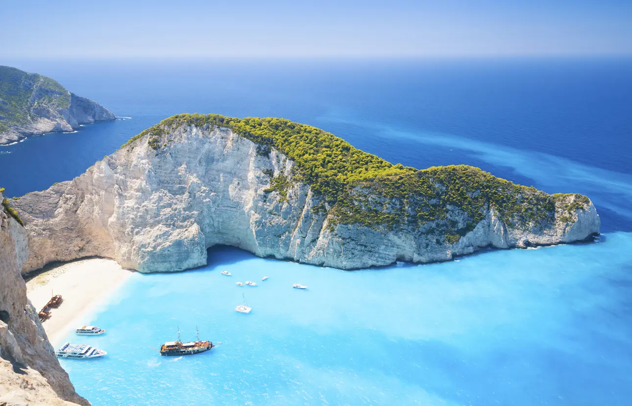 ZTH Navagio Beach Gettyimages 611174546