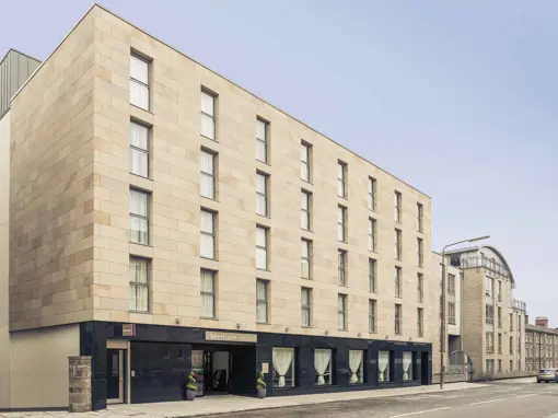 9448_ho_00_p_2048x1536.jpg