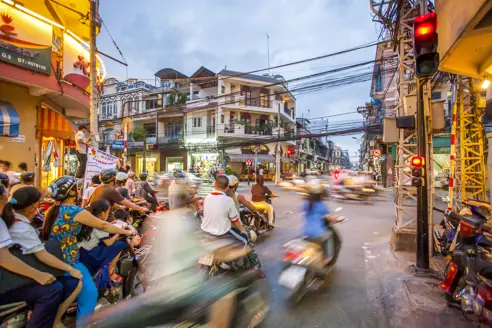 Roundtrip-Vietnam-South-Vietnam-Phu-Quoc-Day1-2-Saigon-Ho Chi-Minh-City-GettyImages-489273399-1.jpg