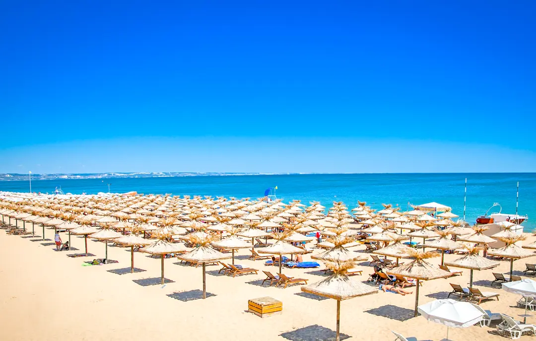 Var Golden Sands 128205776