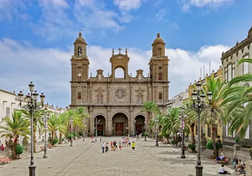 LPA Las Palmas De Gran Canaria Kathedrale Santa Ana Adobestock 183829008