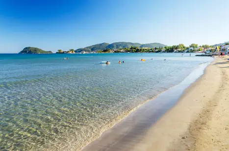 ZTH Laganas Bay Adobestock 371267527