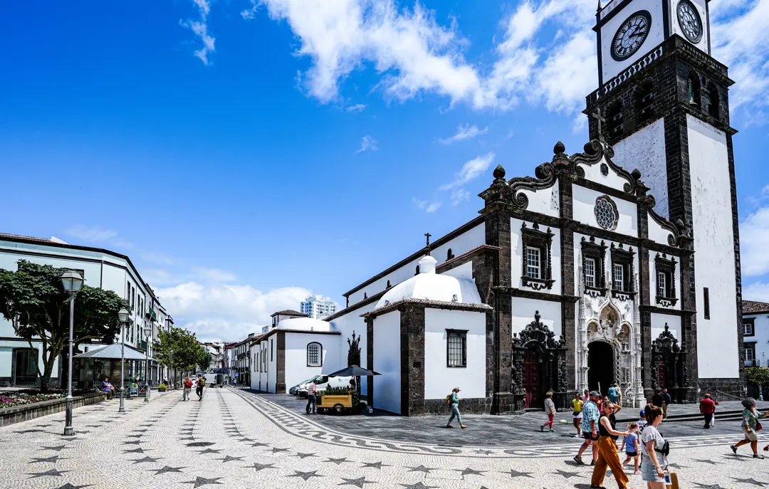 (1) Sao Miguel, Ponta Delgada
