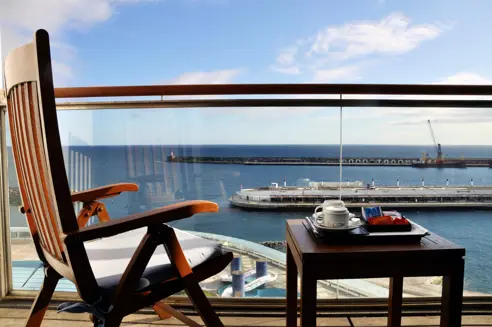 Eneværelse med balkon og havudsigt