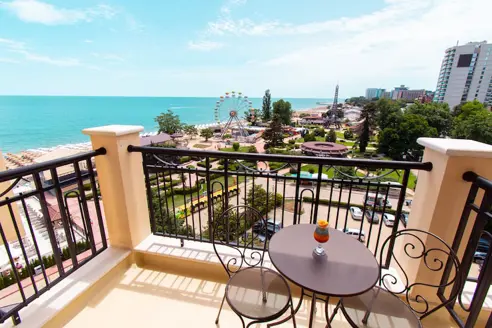 Dobbeltværelse Superior Deluxe med balkon og skrå havudsigt