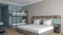 Familieværelse deluxe med balkon (køjeseng)