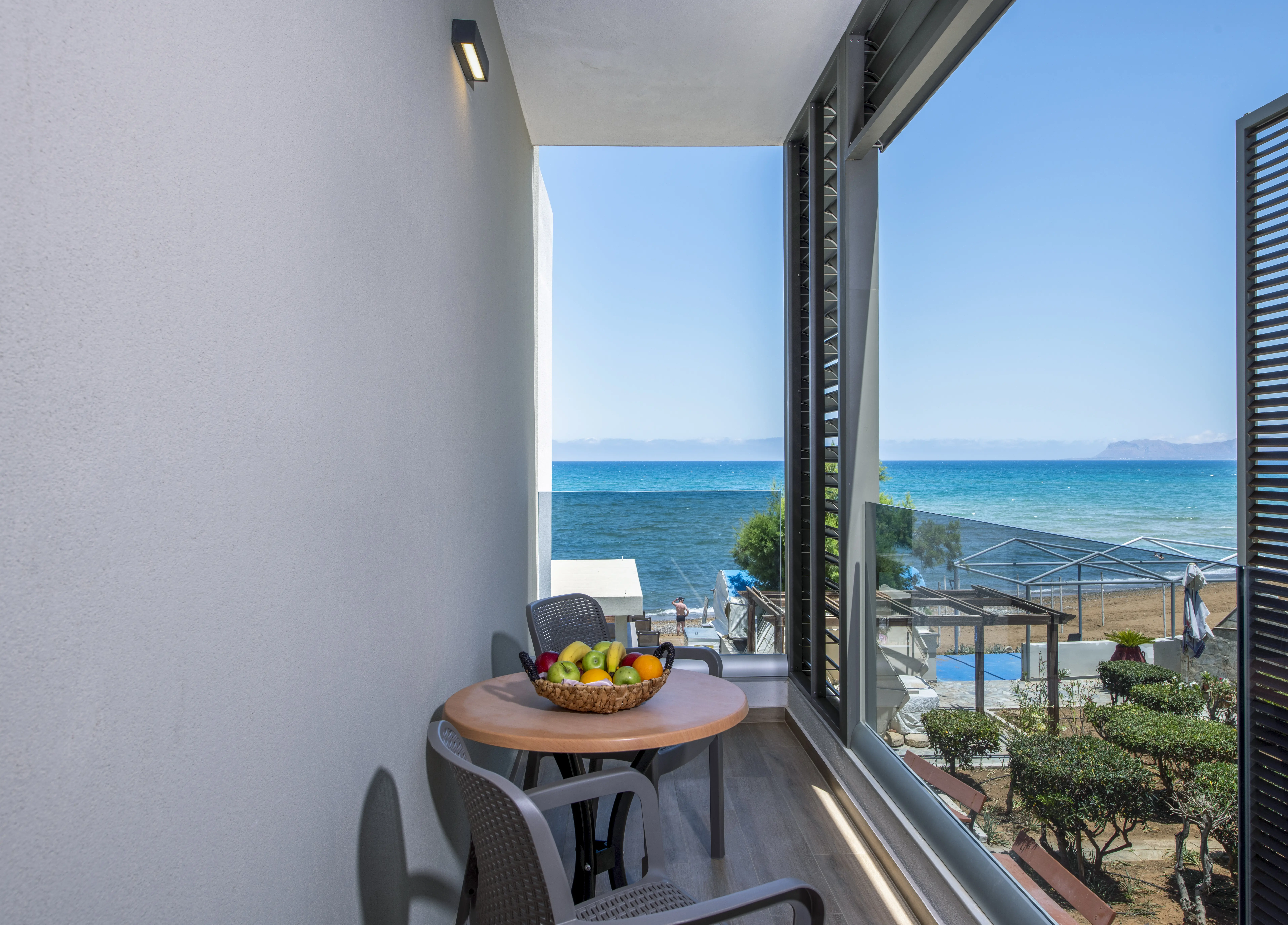 Dobbeltværelse balkon/terrasse, skrå havudsigt - Strandbygningen