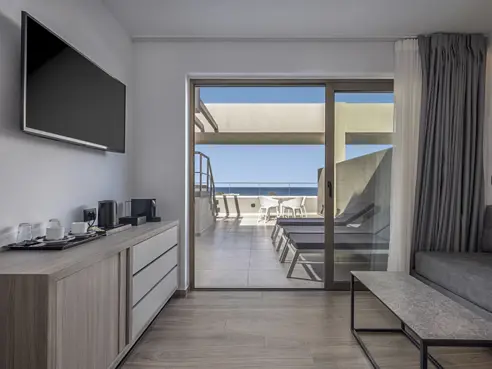 Executive Suite med balkon/terrasse, privat pool og havudsigt